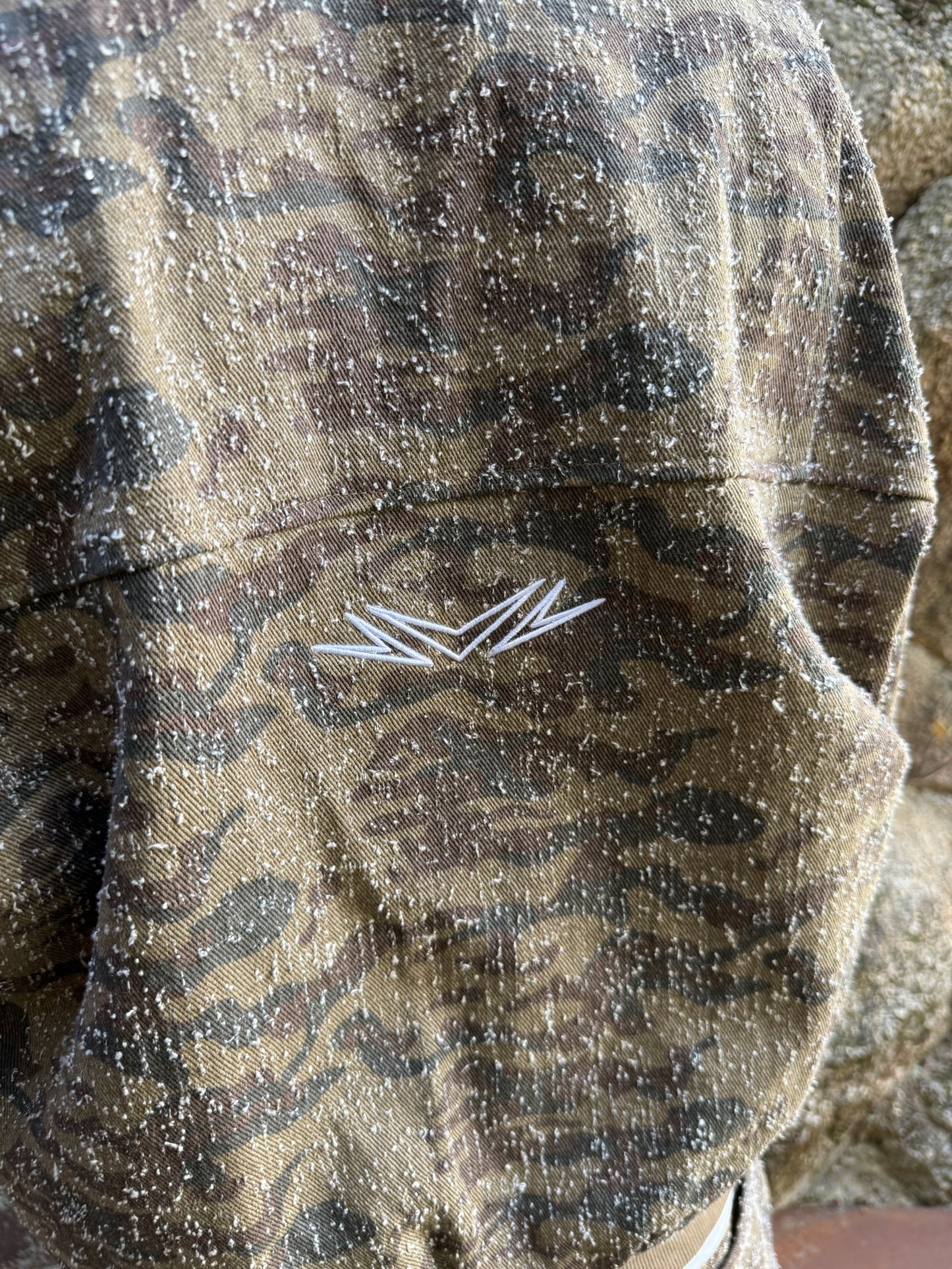 WORN CAMO JACKET (BROWN)