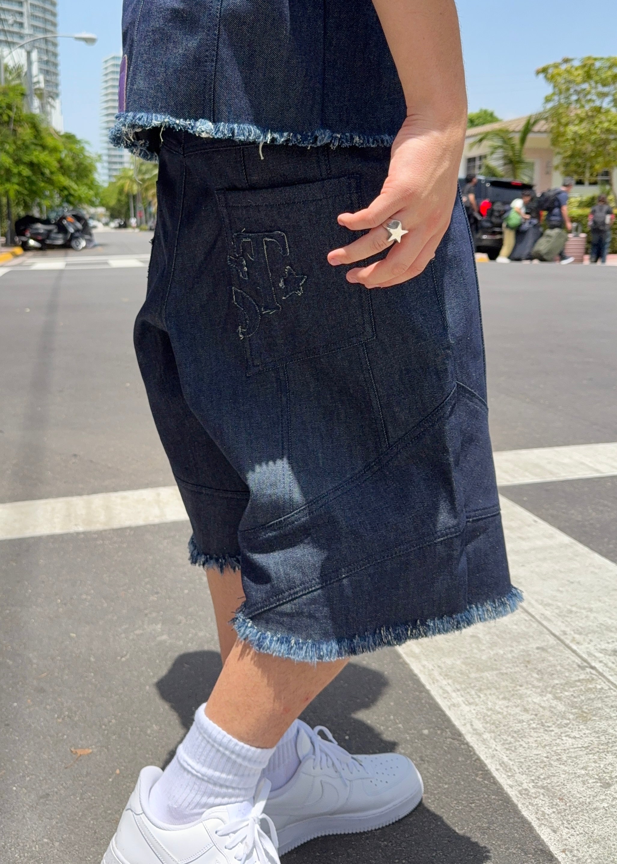 Denim Raw Jorts