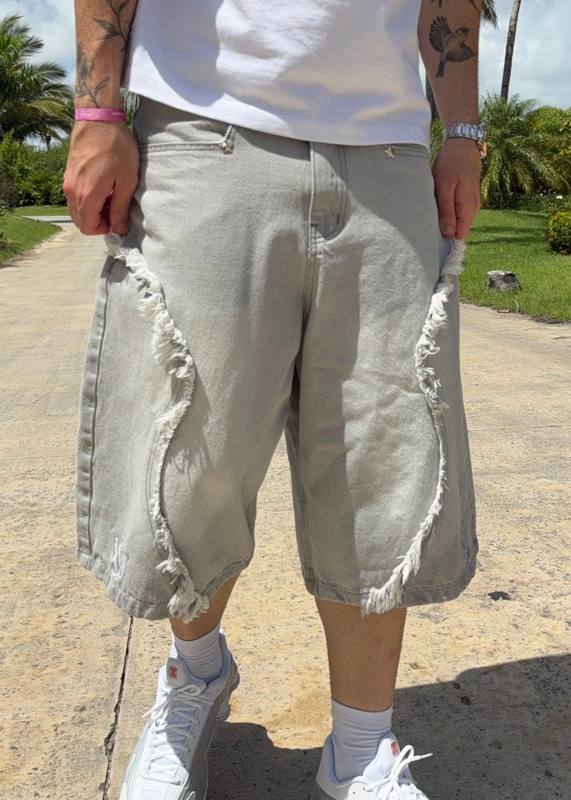 Vesta Super Jort (Grey)+ Free Tee