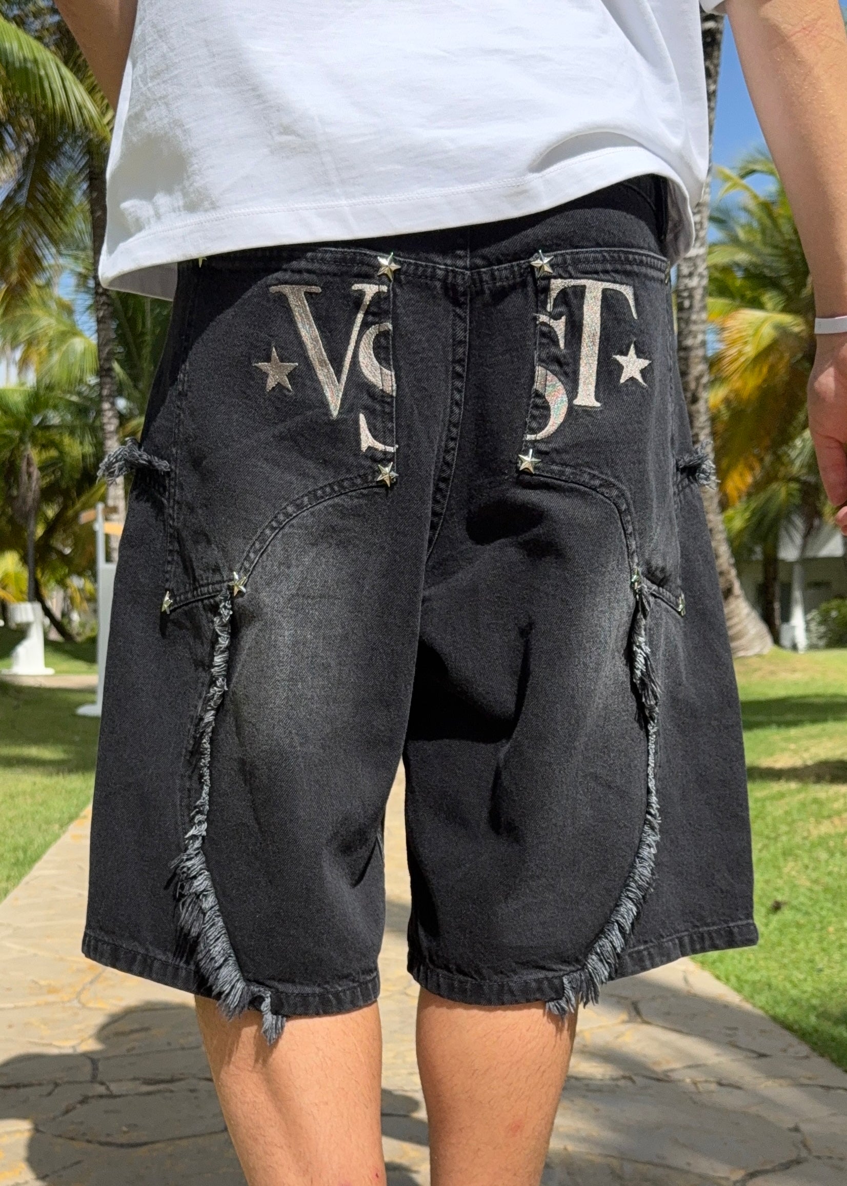 Vesta Super Jort (Black)+ Free Tee