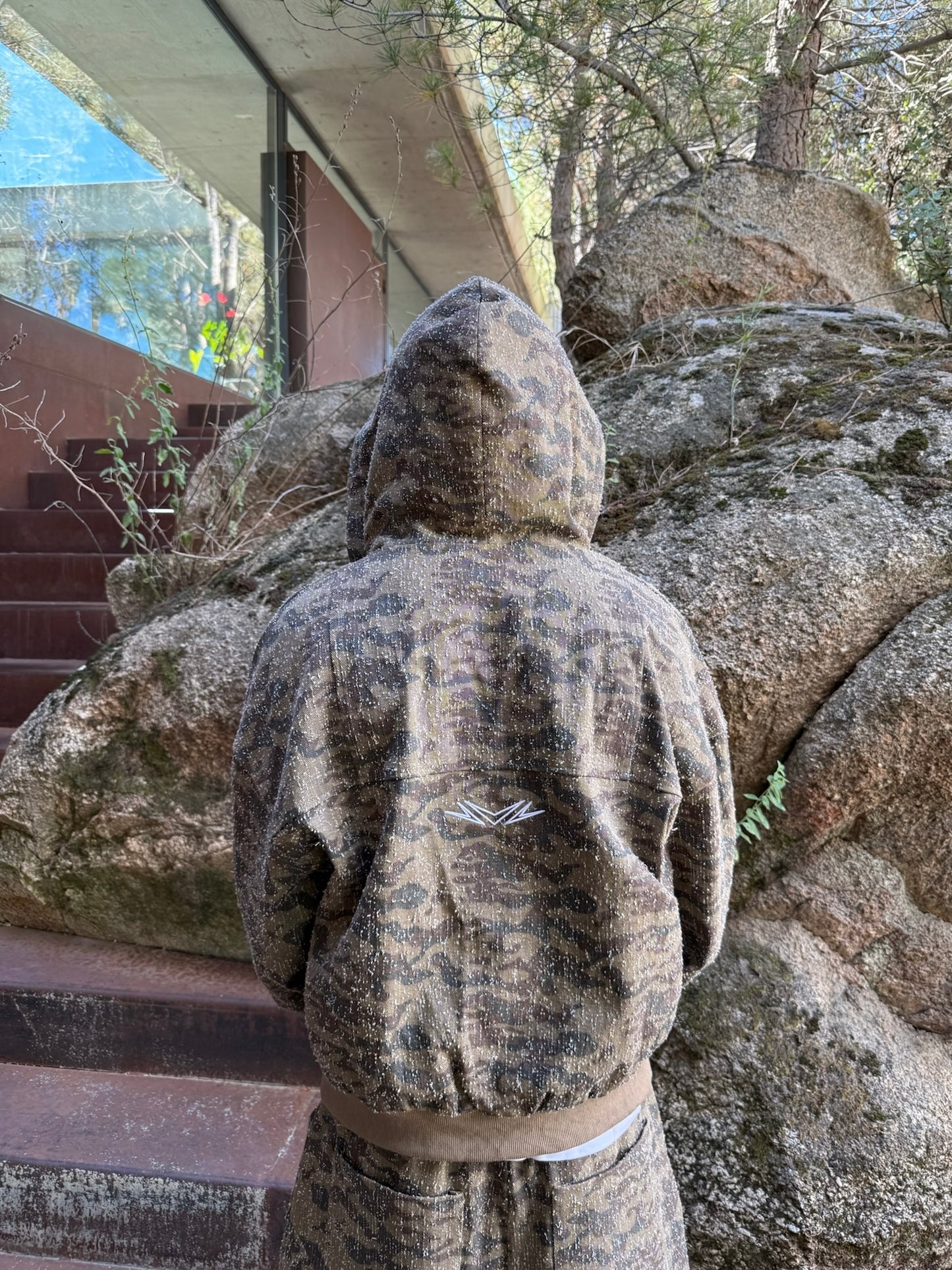 WORN CAMO JACKET (BROWN)