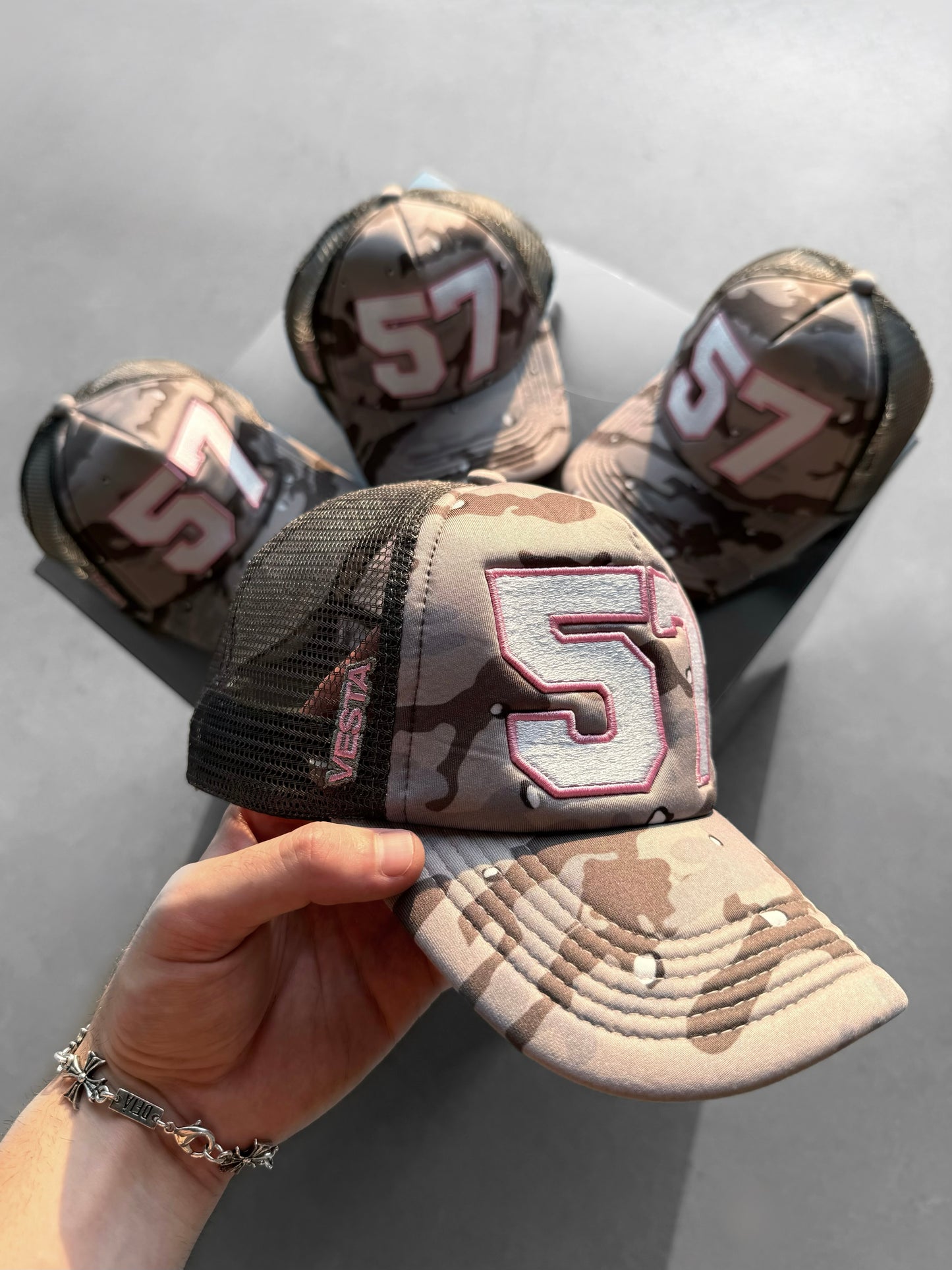 57 TRUCKER CAP (BROWN)