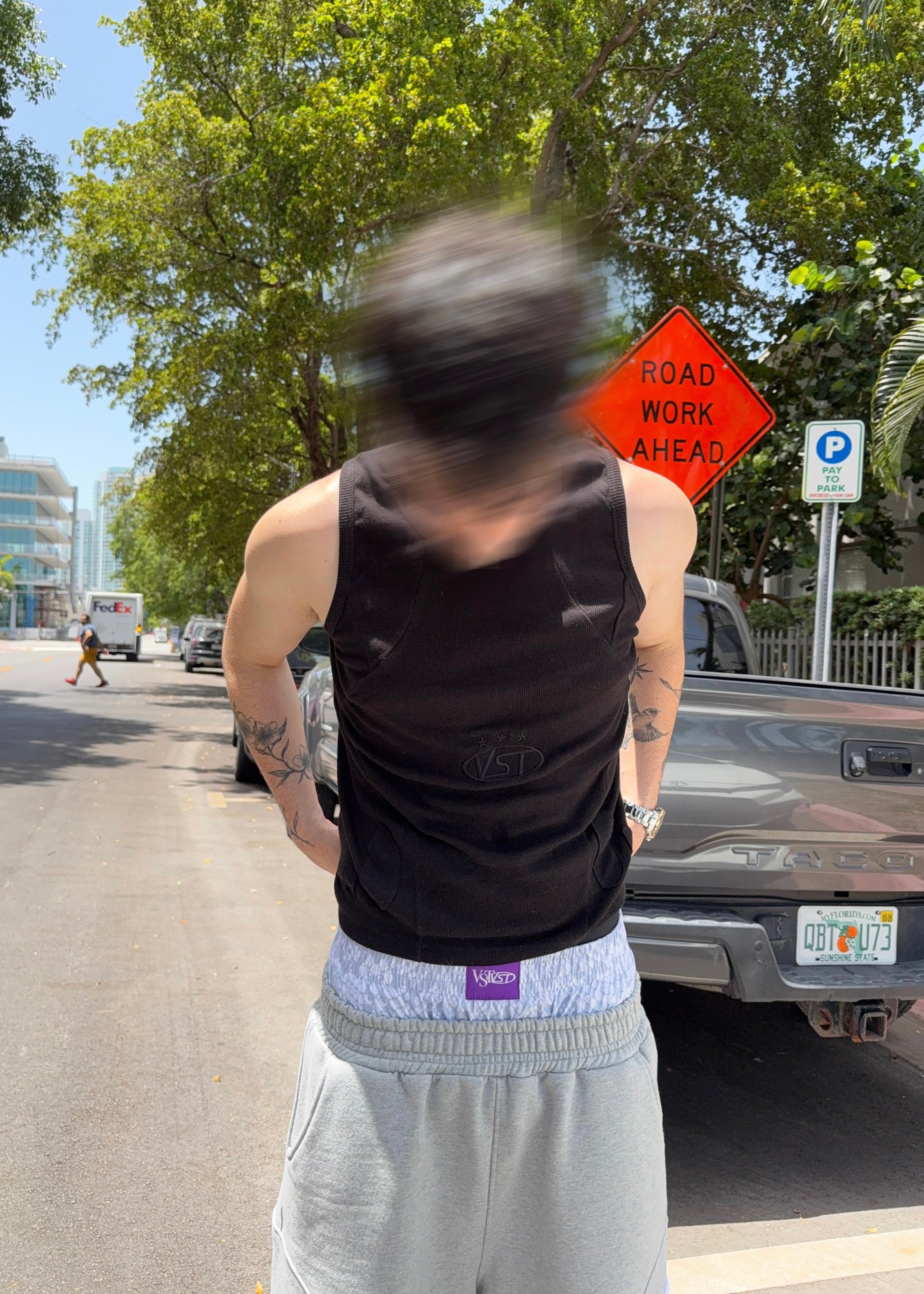 Tank top (Black)