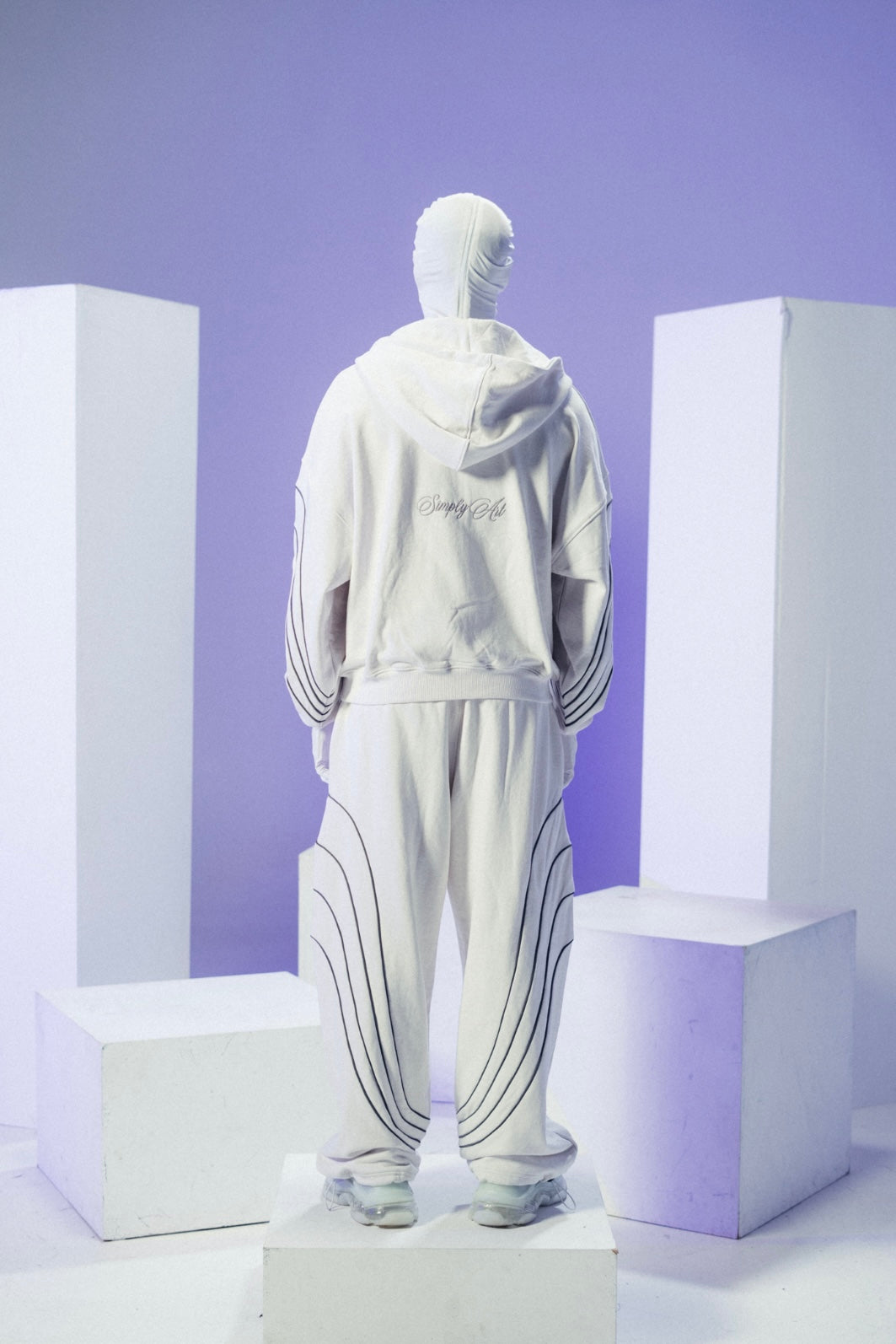 Trackesta Hoodie (White)