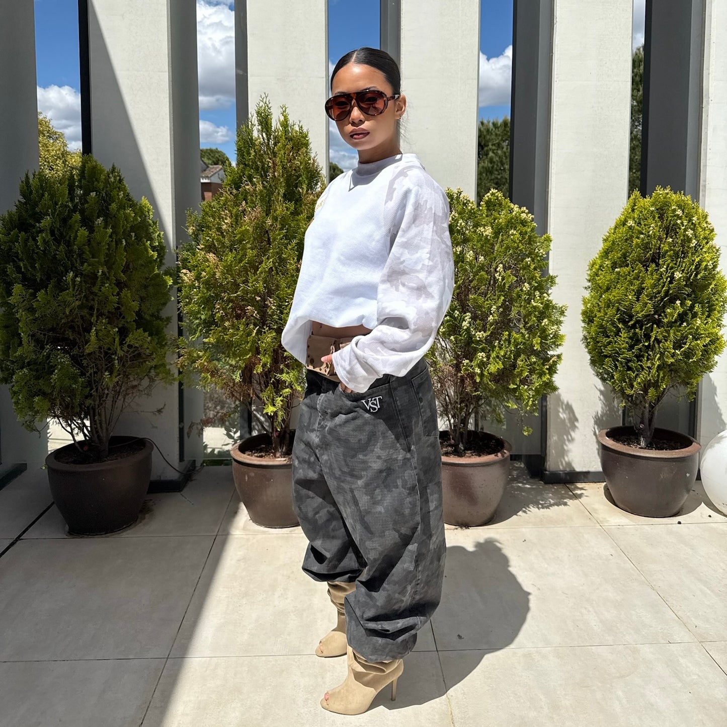 CAMO PANTS (BLACK)